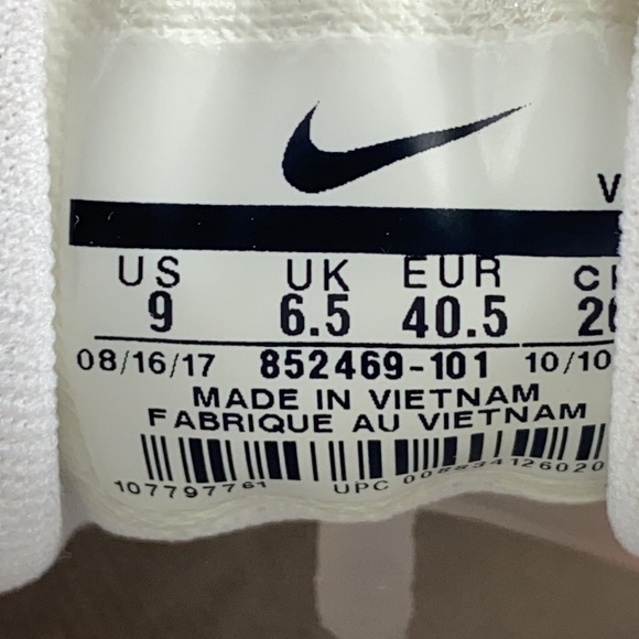 Nike Lunarconverge White/Pink Athletic Running Shoes 852469-101 Women's Size 9 - Picture 12 of 12